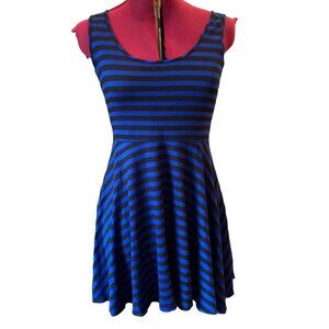 ENOUGH ABOUT ME - Black and deep blue short sundress sleeveless medium